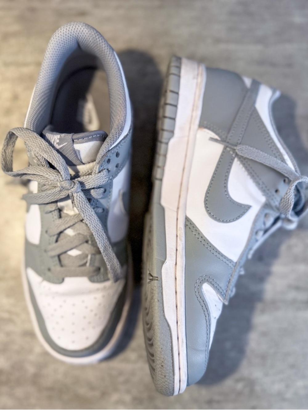Nike Dunk Low Grey White Youth Size 5Y EUC Barely Worn - Picture 3 of 10